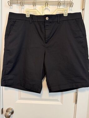 Old Navy Mid-Rise Everyday Chino Shorts